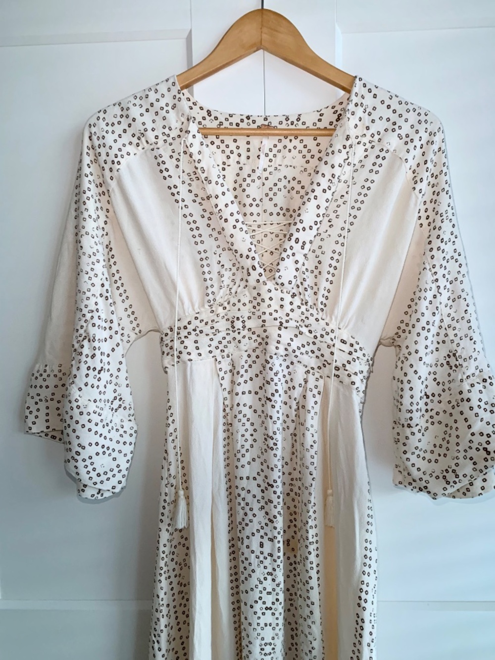 Free People Modern Kimono Pearl Combo Ivory Lace Up Tassel  Maxi Dress  Size 2 - Picture 4 of 15